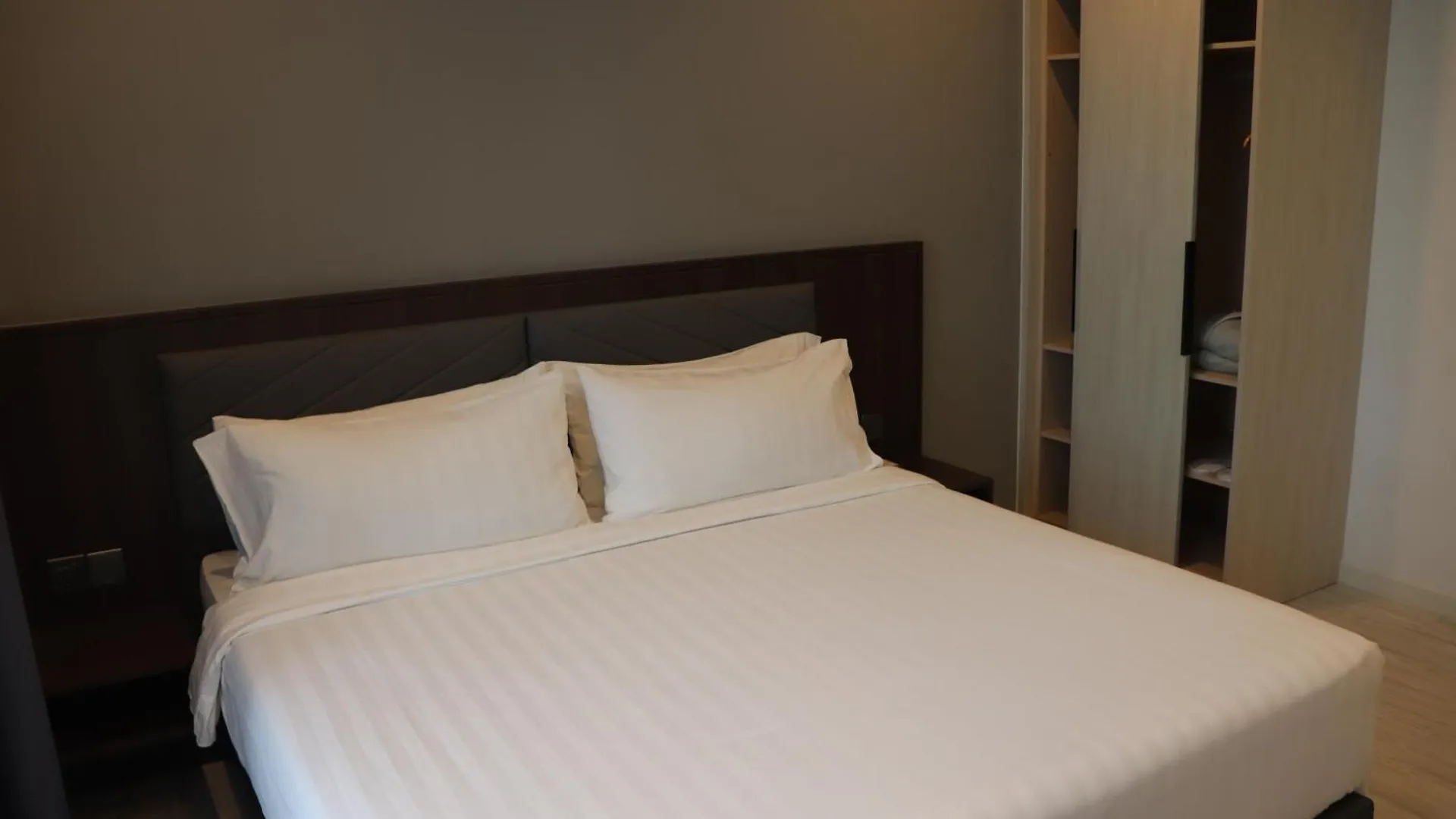 Suasana Suites Johor Bahru City Centre 0*,